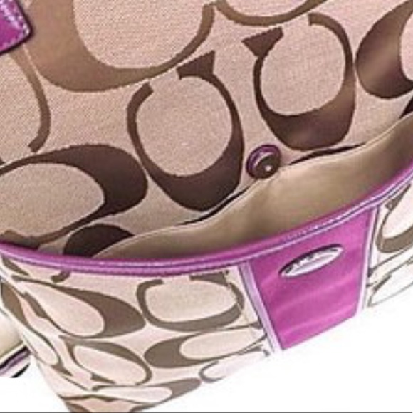 COACH SIGNATURE STRIPE FOLDOVER TOTE - Picture 4 of 6